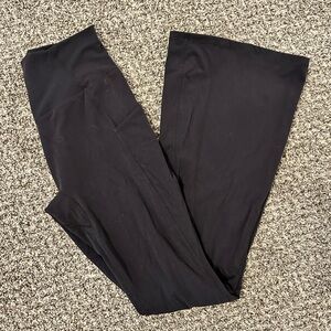 BuffBunny Black Contour Pocket Flares